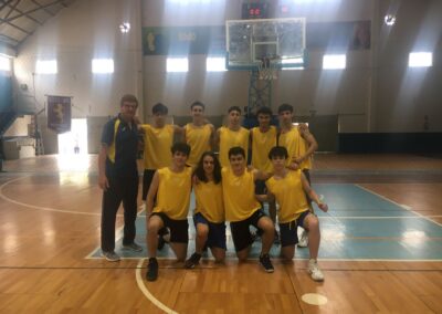 Plantel sub-16 de básquetbol masculino